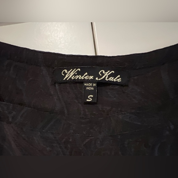 Shear Summer Top, 100% Silk, Flowy, Dark Navy Paisley Print, Size S - Picture 8 of 8